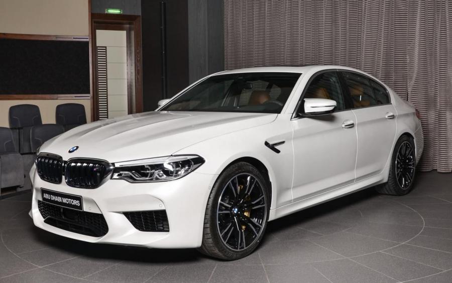 BMW M5 Brilliant White by Abu Dhabi Motors (F90) '2018